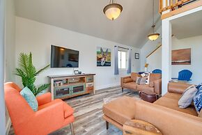 Bright Wyoming Retreat w/ Deck & Mountain Views!