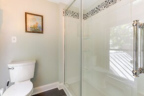 Bayfront Heathsville Home w/ Crabbing Pier!