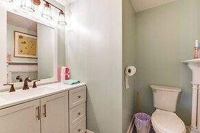 Bayfront Heathsville Home w/ Crabbing Pier!