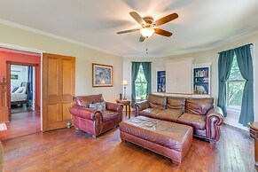 Bayfront Heathsville Home w/ Crabbing Pier!