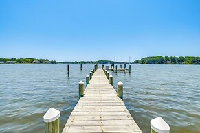 Bayfront Heathsville Home w/ Crabbing Pier!