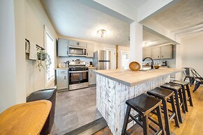 Historical Magnesia Springs Home, Near Kayaking!