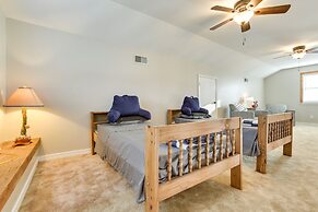 Bayou Bliss: Barataria Waterfront Getaway w/ Dock!