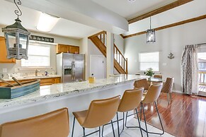 Bayou Bliss: Barataria Waterfront Getaway w/ Dock!
