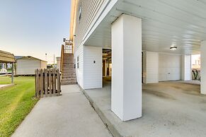 Bayou Bliss: Barataria Waterfront Getaway w/ Dock!