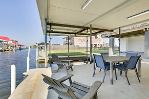 Bayou Bliss: Barataria Waterfront Getaway w/ Dock!
