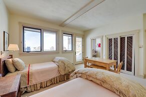 Cora Home w/ Mountain Views - Fishing On-site!