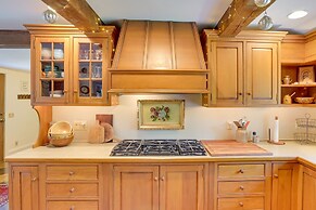 12-acre Vacation Rental in the Berkshires!