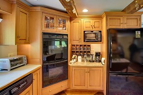 12-acre Vacation Rental in the Berkshires!