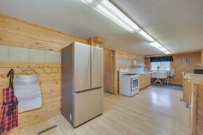 Spacious Winter Retreat w/ River Access + Kayaks!