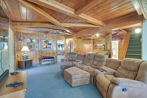 Spacious Winter Retreat w/ River Access + Kayaks!