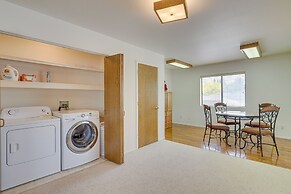 Charming Elko Home w/ Pool Table!