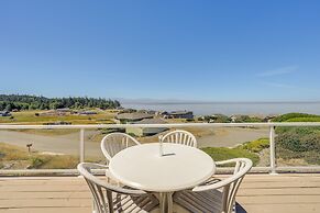 Stunning Home in Coupeville w/ Deck + Beach Access