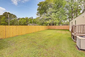 Bonneau Vacation Rental w/ Private Yard!