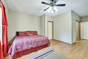 Peaceful Pineville Vacation Rental w/ Grill!