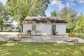 Historic Arab Home: 12 Mi to Guntersville Lake!