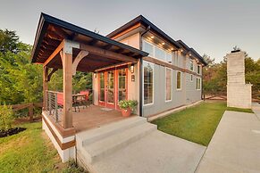 ~ 11 Mi to Lake Whitney: Tree-lined Cabin w/ Deck