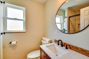 Thermopolis Vacation Rental: Walk to Bighorn River