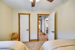 Thermopolis Vacation Rental: Walk to Bighorn River