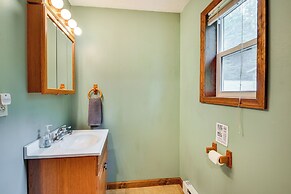 Brantingham Cottage w/ Fire Pit & Forested Views!