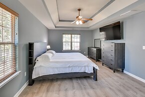 Fort Mitchell Vacation Rental w/ Home Office!