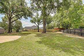 Fort Mitchell Vacation Rental w/ Home Office!