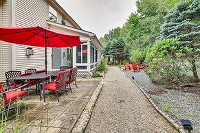 Pet-friendly Effort Vacation Rental w/ Patio!
