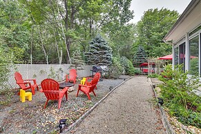 Pet-friendly Effort Vacation Rental w/ Patio!