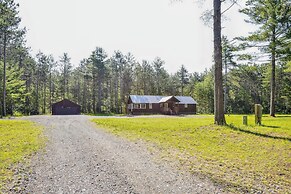 Brantingham Cabin w/ Porch & Grill: On 5 Acres!
