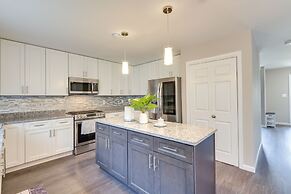 Baltimore Home w/ Deck, 9 Mi to Downtown!