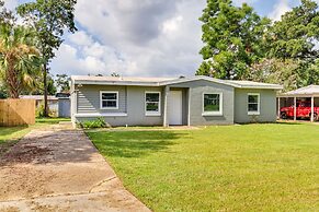 Pensacola Vacation Rental ~ 5 Mi to Beach!