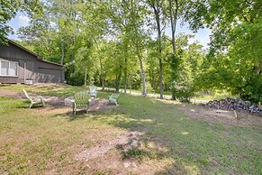 Family-friendly Jessieville Home: 1 Mi to Water!