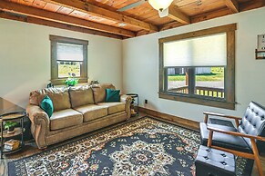 Creek, Trails & Falls! Rural Red River Gorge Cabin