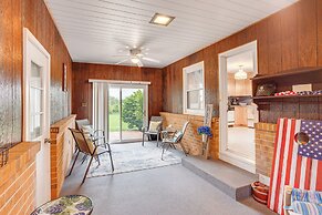 1 Mi to Hersheypark: Home w/ Patio in Hershey!