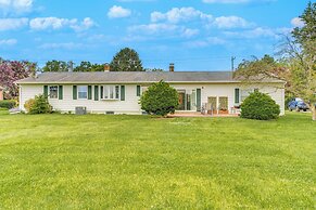 1 Mi to Hersheypark: Home w/ Patio in Hershey!