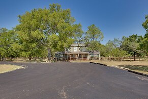 Gorgeous Royse City Retreat w/ Front Porch & Pond!