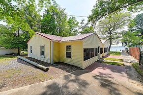 Riverfront Edenton Condo w/ Porch & Boat Ramp!