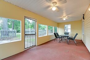Riverfront Edenton Condo w/ Porch & Boat Ramp!