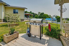 Charming Smiths Grove Home Near Cave Tours!