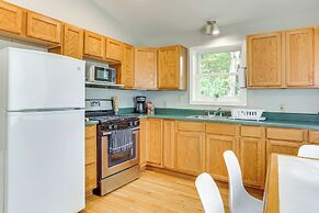 Cozy Dingmans Ferry Home w/ Grill, Near Waterfalls