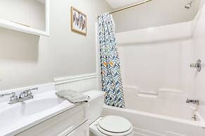 Cozy Dingmans Ferry Home w/ Grill, Near Waterfalls