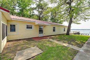 Riverfront Edenton Condo w/ Porch & Water Views!