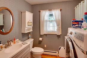 Pittsfield Home w/ Deck - 12 Mi to Jiminy Peak!