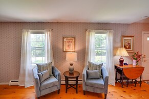 Pittsfield Home w/ Deck - 12 Mi to Jiminy Peak!