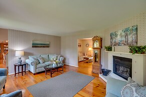 Pittsfield Home w/ Deck - 12 Mi to Jiminy Peak!