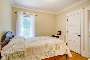 Cozy Michigan Retreat w/ Deck & Gas Grill!