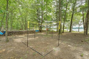 Waterfront Michigan Getaway w/ Private Dock