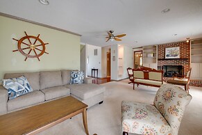 Lottsburg House w/ Private Pool + Fireplace