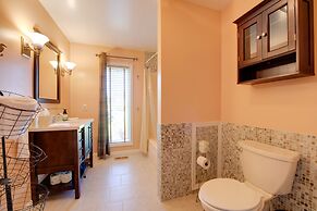 Lottsburg House w/ Private Pool + Fireplace