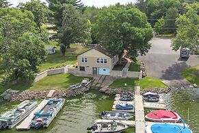 Chippewa Falls Getaway w/ Community Lake Access!